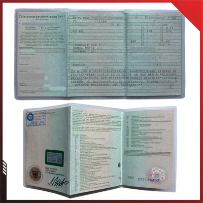Produktbild von Pitlane Performance® Premium Fahrzeugschein-Hülle für KFZ-Zulassungspapiere Etui Transparente Fahrzeugpapiere Schutzhülle für KFZ-Papiere (1 Stück)