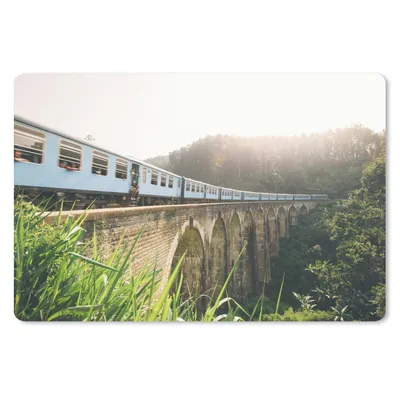 Produktbild von MuchoWow® Mauspad Mousepad Ein Zug über eine Brücke 27x18 cm - Mousepads - Maus Mat - Pad - Mausunterlage - Büroartikel - Desk Matten
