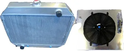 Produktbild von Kühler, Aluminium, Kernmaß: 660mm x 480mm x 62mm, Gesamtmaß: 750mm x 640mm x 95mm, Einlassdurchmesser: 45 mm, Auslassdurchmesser: 50 mm