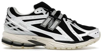 Produktbild von New Balance 1906R White Black Metallic - EU 41.5