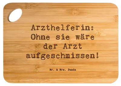 Produktbild von Mr. & Mrs. Panda Holzbrett Spruch Arzthelferin Herz - Transparent - Geschenk, Brett, Alltagshilfe, Berufsalltag, Schneidebrett, Untersuchung, holzschneidebrett, Hackbrett