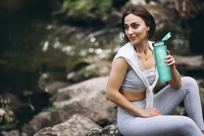 Produktbild von Motivierende Trinkflasche für Sport und Schule - BPA-frei - 1 Liter