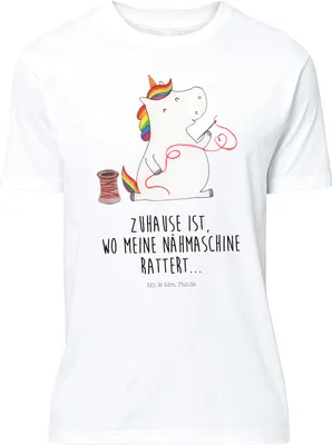 Produktbild von Mr. & Mrs. Panda S T-Shirt Einhorn Näherin - Weiß - Geschenk, Häkeln, Stricken, Tshirt, Jersey-Shirt, mit Spruch, Shirt, Einhörner, Unicorn, Nähen, Basteln