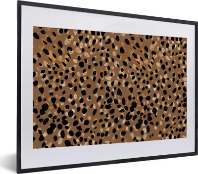 Produktbild von MuchoWow® Gerahmtes Poster Tiermuster - Leopard - Gold - Braun 40x30 cm - Poster mit Schwarzem Bilderrahmen Wandposter Rahmen Foto Bilder - Bilderrahmen - Poster im Rahmen