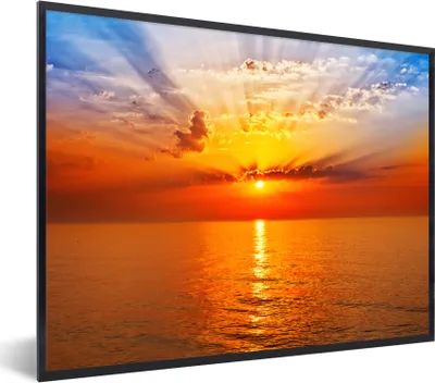 Produktbild von MuchoWow® Gerahmtes Poster Sonnenuntergang - Meer - Himmel - Orange - Horizont - Wasser 80x60 cm - Poster mit Schwarzem Bilderrahmen Wandposter Rahmen Foto Bilder - Schwarzem - Mit Gestell
