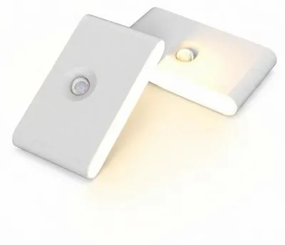Imagen del producto de Lámparas de noche LED con sensor de movimiento, con imanes, recargables por USB-C, luz blanca cálida de 2700K, pack de 2 unidades