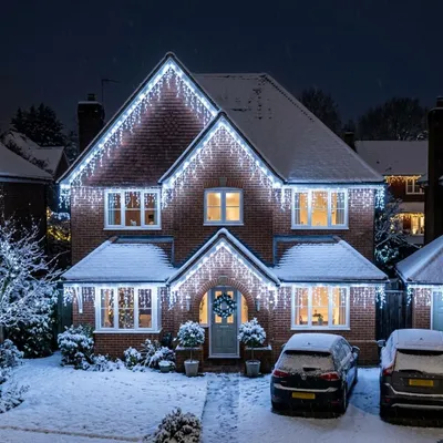 Eiszapfenlichter 120 LEDs kaltweiß 4 m 24 Tropfen, 10 m Kabel, IP44, 8 Modi