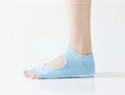 Produktbild von CHPN – Yoga-Socken – Sportsocken – Anti-Rutsch-Socke – Hellblau – Pilates-Socken – Offener Fußspann – Größe 36–39 EUR – Socken mit offener Spitze