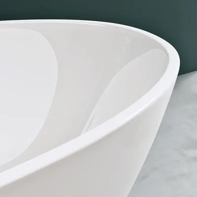 Produktbild von Mai & Mai Freistehende Badewanne Weiß 150x79x56 cm Oval Acryl-Standbadewanne inkl. Pop Up Ablaufgarnitur Vicenza599