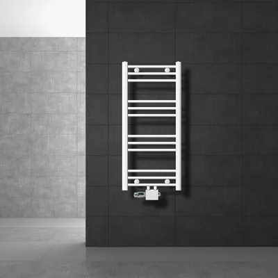 Produktbild von LuxeBath Badheizkörper Mittelanschluss 400 x 800 mm Weiß gerade mit Anschlussgarnitur inkl. Thermostat Universal Eck- & Durchgangsform, ohne Heizstab