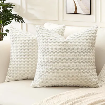 Produktbild von Elzusha – Set aus 2 Kissenbezügen aus Cord, 50 x 50 cm, Creme-Beige