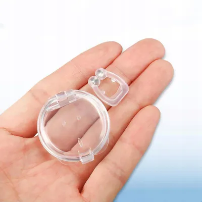 Zdjęcie produktu dla Magnetyczny klips do nosa z pudełkiem