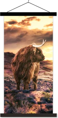 Produktbild von MuchoWow® Textilposter Schottische Hochlandrind - Horizont - Landschaft 40x80 cm mit schwarzem Rahmen - Wandemalerei