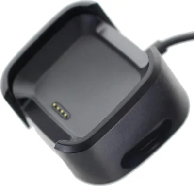 Produktbild von Ladegerät passend für die Fitbit Versa schwarz mit USB Kabel 1 Meter, Ladekabel für Fitbit Versa