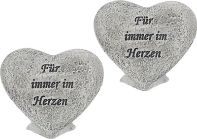 Produktbild von Grabherz 2er Set – Kleine Grabherzen mit Aufschrift „Für immer im Herzen“, wetterfest aus Kunstharz, 5 x 6,5 cm, stilvolle Trauerdeko für Urnengräber, Gedenkstelle oder Zuhause