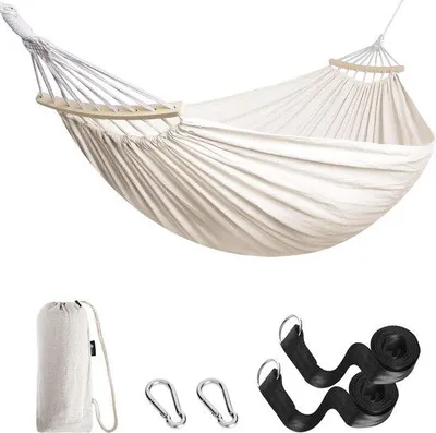 Imagen del producto de Hamaca Famanu con barra de madera curvada: Hamaca robusta y cómoda con bolsa de transporte. Ideal para interiores y exteriores