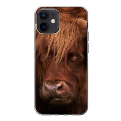 Produktbild von MuchoWow® Handyhülle Schutzhülle Hülle für iPhone 12 Schottischer Highlander - Orange - Tiere Silikon Softcase Handy Hülle - Schutzhülle