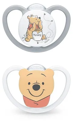 Immagine prodotto di Ciuccio Nuk in silicone per neonati da 6 a 18 mesi Winnie the Pooh, set da 2 pezzi