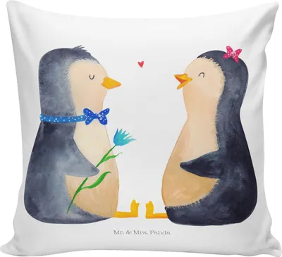Produktbild von Mr. & Mrs. Panda kuschelkissen 40x40 Pinguin Pärchen - Weiß - Geschenk, Liebe, Sofakissen, Kissen, Verknallt, bedruckt, Hochzeit, Hochzeitsgeschenk, Polster, Deko