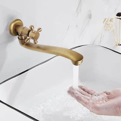 Produktbild von Famanu Wandmontage Wasserhahn Messing Antik - Kaltwasser 180° drehbar