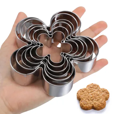 Produktbild von Blumen Ausstecher - 6 verschiedene Größen - Set für Plätzchen und Kekse - 6 Stück