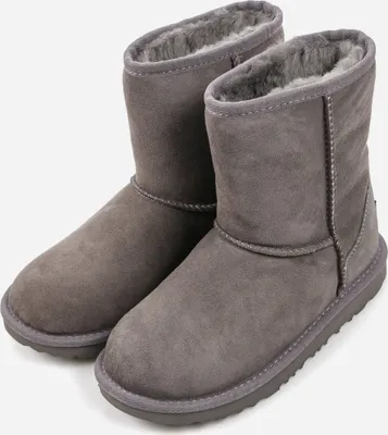 Produktbild von UGG Classic Short II Boot Grey (Kids) - EU 32.5