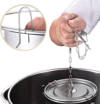 Produktbild von Edelstahl Teesieb mit feinem Filter und praktischer Kette für losen Tee und Gewürze