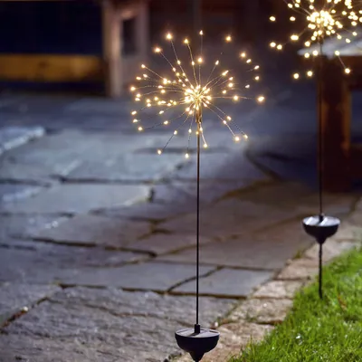 Produktbild von LED Solarstab FEUERWERK Gartendeko - 90 warmweiße LED - H: 100cm - Dämmerungssensor