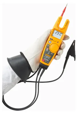 Zdjęcie produktu dla Zestaw testowy BEHA T6-1000PRO/EU – tester elektryczny Fluke T6-1000 PRO z zaciskami krokodylkowymi