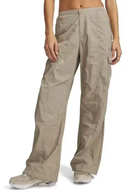 Produktbild von Under Armour Unstoppable Woven Utility Hosen Beige S / Regular Frau Beige S