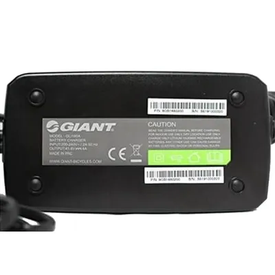 Obrázok produktu pre Rýchlonabíjačka batérií Giant EnergyPak 41,8 V 5 pinov, XLR 5-pin, DPS-83CB A, GLI180A, NC-SSC05GNT