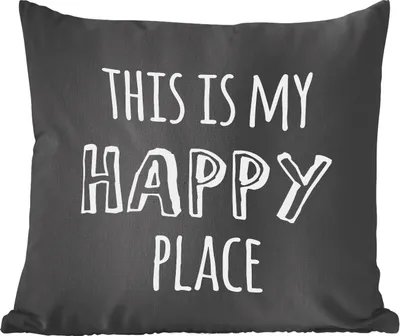 Produktbild von MuchoWow® Zierkissen Sofakissen Wohnzimmer Dekokissen 60x60 cm Sprichwörter - 'Dies ist mein glücklicher Ort' - Zitate - Sitzfläche - Foto Polster