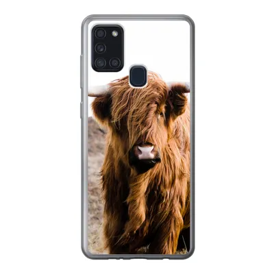 Produktbild von MuchoWow® Handyhülle Schutzhülle Hülle für Samsung Galaxy A21s Schottische Highlander - Landschaft - Kuh - Braun - Tiere - Natur Silikon Softcase Handy Hülle - Hartschale