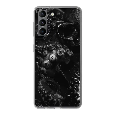 Produktbild von MuchoWow® Handyhülle Schutzhülle Hülle für Samsung Galaxy S21 Nahaufnahme Oktopus auf schwarzem Hintergrund in schwarz und weiß Silikon Softcase Handy Hülle - Softcase
