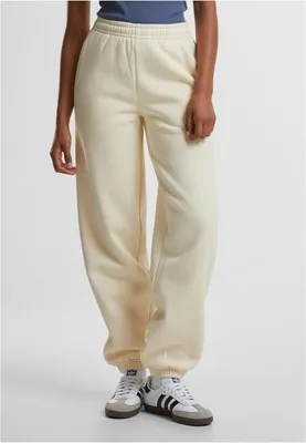 Produktbild von Damen Jogginghose "Urban Classics Ladies Fluffy Sweatpants" in der Farbe "whitesand" - Größe XL
