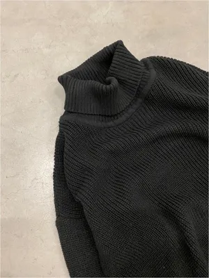 Obrázek produktu pro Pánský svetr s rolákem Drop Shoulder Oversize Fit L Black