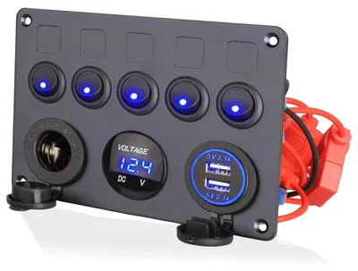 Produktbild von Einbau-Panel für Armaturenbrett mit 5 Schaltern, 2x USB-Ladeanschlüssen (4,2 A), 12‑V-Anzünderbuchse und Voltmeter, universell