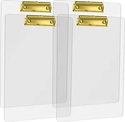 Imagen del producto de Unyqoos®: Tablero de sujeción transparente de acrílico, tamaño A4, con clip metálico dorado. Superficie de escritura de 30 x 20 cm. Juego de 4 unidades