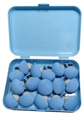 Produktbild von 16 Stück Bettbezugclips, doppelseitige Bettdeckenklammern mit Aufbewahrungsbox, weiches Stoffmaterial, Bettdeckenklammern für Steppdecken, Kissen und Vorhänge