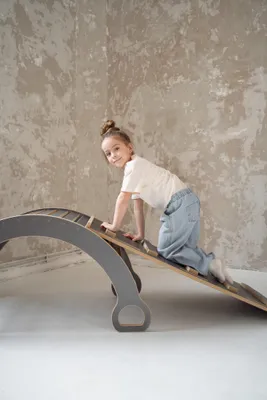 Produktbild von Große Montessori Bogenwippe Kletterbogen + große LEITER Rutsche  - grau