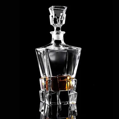 Glaskaraffe 750 ml mit luftdichtem Verschluss, italienisches Glas