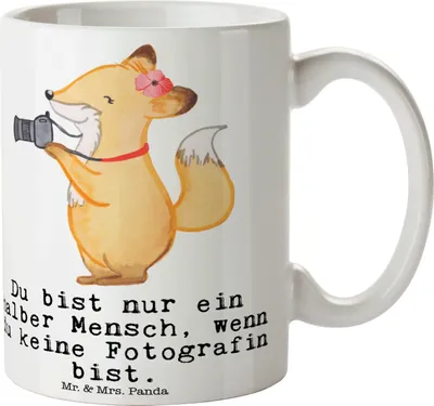 Produktbild von Mr. & Mrs. Panda Teetasse Fotografin Herz - Weiß - Geschenk, kaffeebecher bedruckt, Tasse, Becher, Spruch, Ausbildung, Teebecher, Witzig, Fotografie, Kaffeetasse