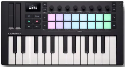 Zdjęcie produktu dla Novation Launchkey Mini 25 MK4 Black Klawiatury sterujące do 25 klawiszy