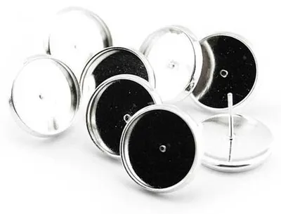 Produktbild von Vintageparts 8 Ohrstecker Edelstahl silberfarben für 14 mm Cabochon, 304 Edelstahl