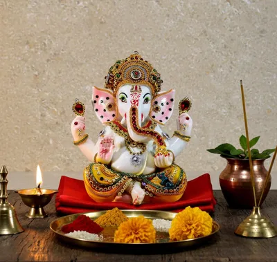 Imagen del producto de Estatua de Ganesha para decoración espiritual