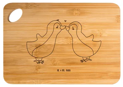 Produktbild von Mr. & Mrs. Panda Schneidebrett Pinguin Liebe - Transparent - Geschenk, brotzeitbrettchen, Hackbrett, jausenbrett, Geschenkidee, Holzbrett, Liebesspruch, Freundin
