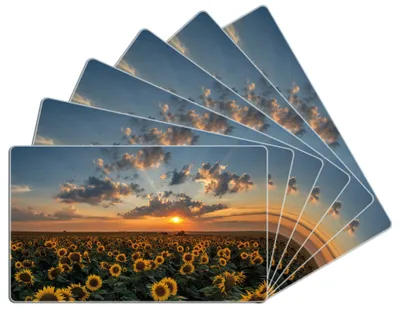 Produktbild von Wallario Frühstücksbrettchen 6er Set aus Glas, je 14 x 23 cm, mit rutschfesten Füßen, Motiv Sonnenblumenwiese vor Wolken mit Sonnenuntergang