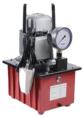 Immagine prodotto di Pompa idraulica elettrica, 750 W, capacità olio 7 l, da 290 psi a 10152 psi, dimensioni compatte 25x32,5x50 cm, portata da 0,6 a 5 l/min