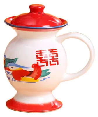 Produktbild von Emaille Tasse Vintage Rot mit Deckel und Griff 13,5 cm