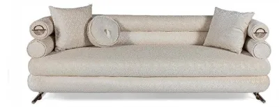 Immagine prodotto di Elegante divano a tre posti color beige, in tessuto, per il soggiorno